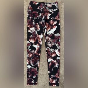 Victoria’s Secret Sport High-Rise Floral Print Leggings